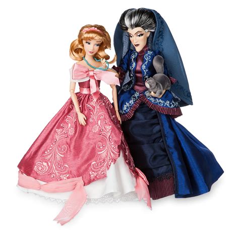 Create Your Own Story with Magic Wardrobe Dolls